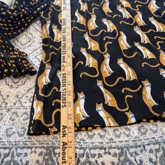 Bl^nk London Cheetah Cat Print Long Sleeve Top Sz S Boho Peasant Whimsical - Picture 11 of 13